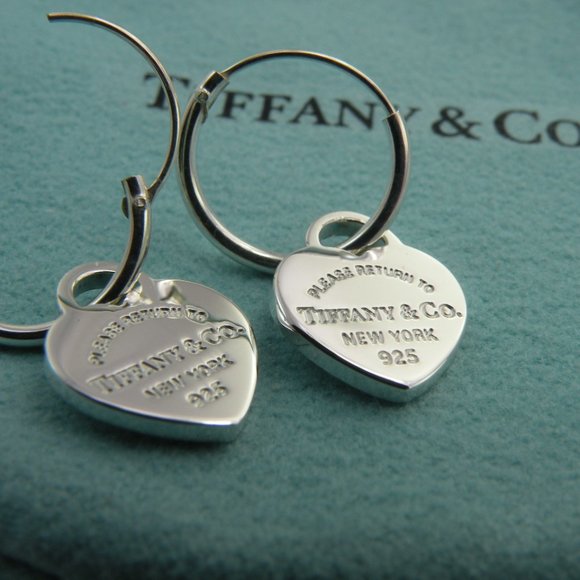 NEW Mini Heart Hoop Earrings Return to Tiffany & Co 925 Solid Sterling Silver - Picture 5 of 16